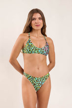 Load image into Gallery viewer, Model Front: Rio De Sol Set Set Morumbi Bralette Essential-Comfy