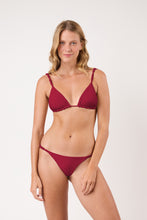 Load image into Gallery viewer, Model Front: Rio De Sol Top Top Touch-Carmim Selena