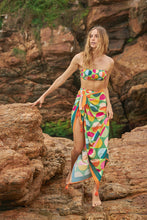 Load image into Gallery viewer, Image 11: Rio De Sol Top Top Garden-City Bandeau-Reto