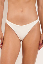 Load image into Gallery viewer, Gallery: Rio De Sol Bottom Bottom Sand-Chantilly Leblon