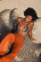 Load image into Gallery viewer, Image 11: Rio De Sol Beach Trousers Ferrugo Murana Pants