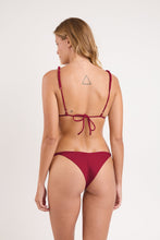 Load image into Gallery viewer, Model Back: Rio De Sol Set Set Touch-Carmim Selena
