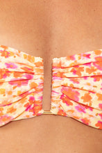 Load image into Gallery viewer, Image 06: Rio De Sol Top Top Ditsy-Butter Sara