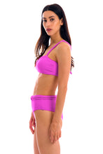 Load image into Gallery viewer, Image 03: Rio De Sol Set Set St-Tpz-Pink Reto Hotpant-High