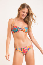 Load image into Gallery viewer, Image 04: Rio De Sol Top Top Love-Trip Bandeau-Joy
