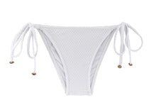 Load image into Gallery viewer, Product Front: Rio De Sol Bottom Bottom Cloque Branco Balconet
