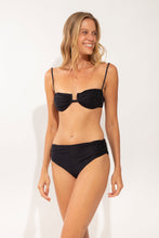 Load image into Gallery viewer, Image 06: Rio De Sol Set Set Malibu-Black Zaya Amy
