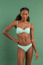 Load image into Gallery viewer, Image 10: Rio De Sol Set Set Malibu-Menta Bandeau-Duo Essential
