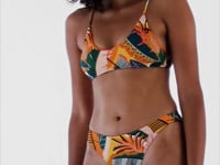 Load and play video in Gallery viewer, Video: Rio De Sol Bottom Bottom El-Arco Essential-Comfy
