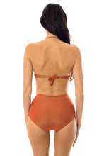 Load image into Gallery viewer, Image 06: Rio De Sol Bottom Calcinha Radiante Canela Hot Pant
