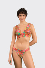 Load image into Gallery viewer, Model Front: Rio De Sol Top Top Tropics Halter-Marina
